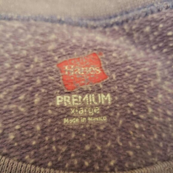 Hanes Premium Crewneck Sweatshirt Unisex XL Purple Lavender Fleece Pullover - Picture 2 of 2